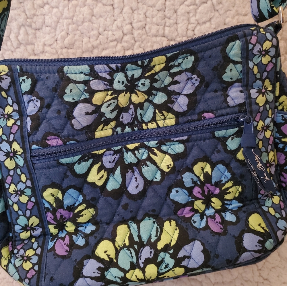 Vera Bradley Purse & wristlet